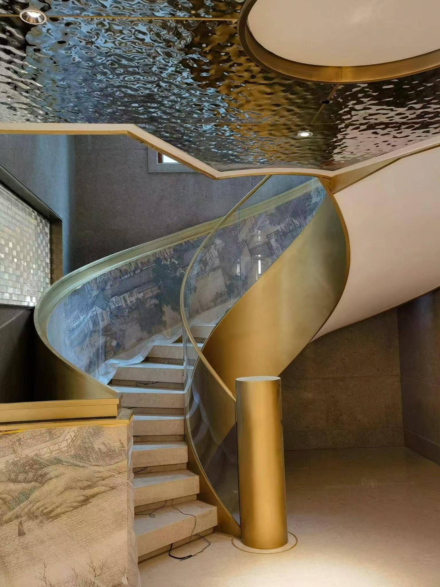 水波纹不锈钢蜂窝板,重塑空间之美