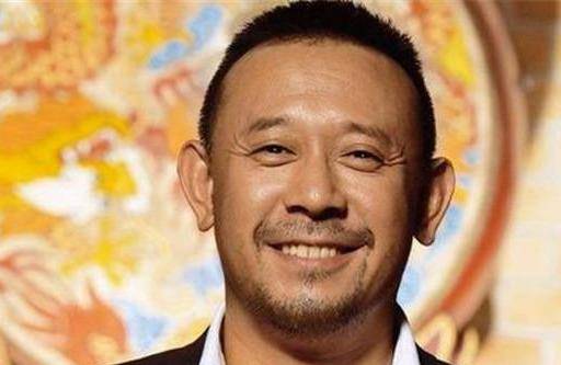 三,学识丰富的导演在《十三邀》节目里,作家许知远邀请13位知名度高的