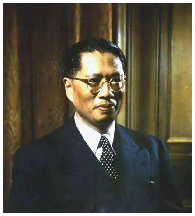 美国为什么帮苏联让外蒙独立?罗斯福:你问问蒋介石都干了啥?