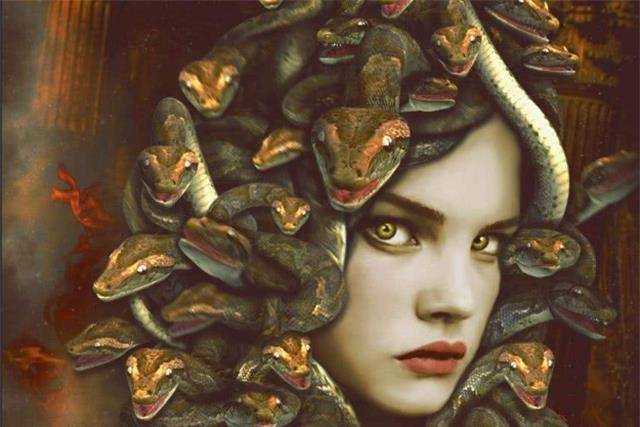 从美人到蛇发女妖:一开始的美杜莎其实并不邪恶,她都是被逼的