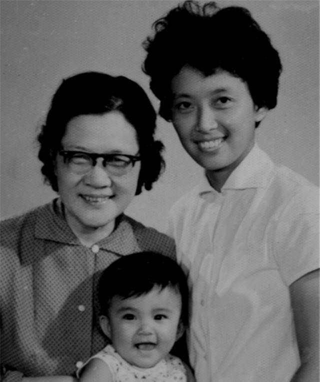 安娥怀着田汉骨肉退出三角恋,为他筹集离婚费,纠缠20年终成眷属