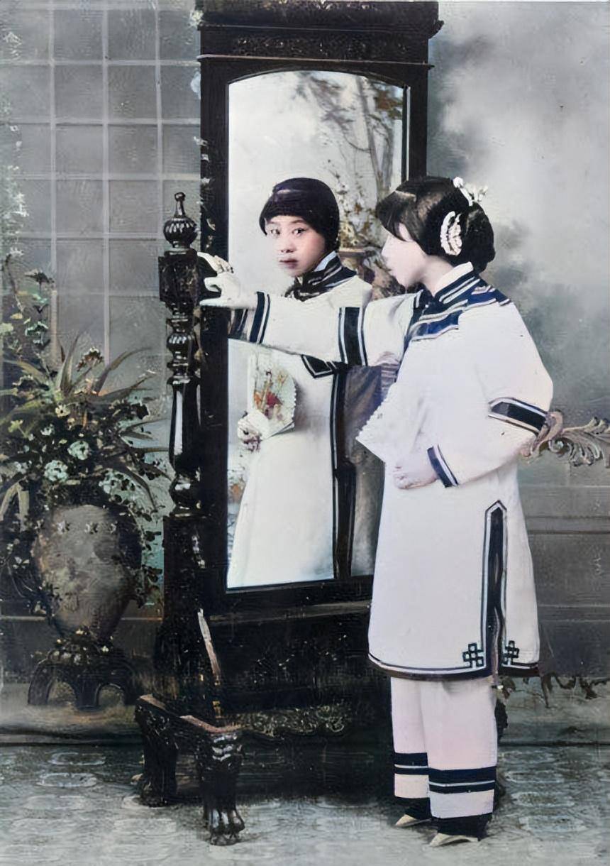 谁说"三寸金莲"只是女子专宠,男子缠足你听说过吗?