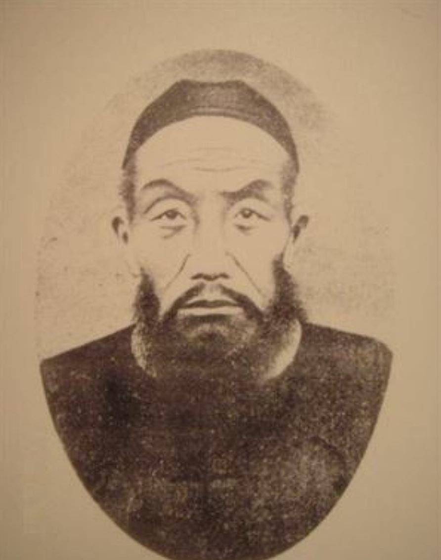 曾国藩主张勤俭,李鸿章存巨额财产给后代挥霍!谁的后代更有出息