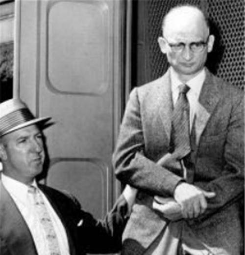 苏联最神秘间谍,精通六国语言,曾打入德军高层,后因一小孩露馅_鲁道夫