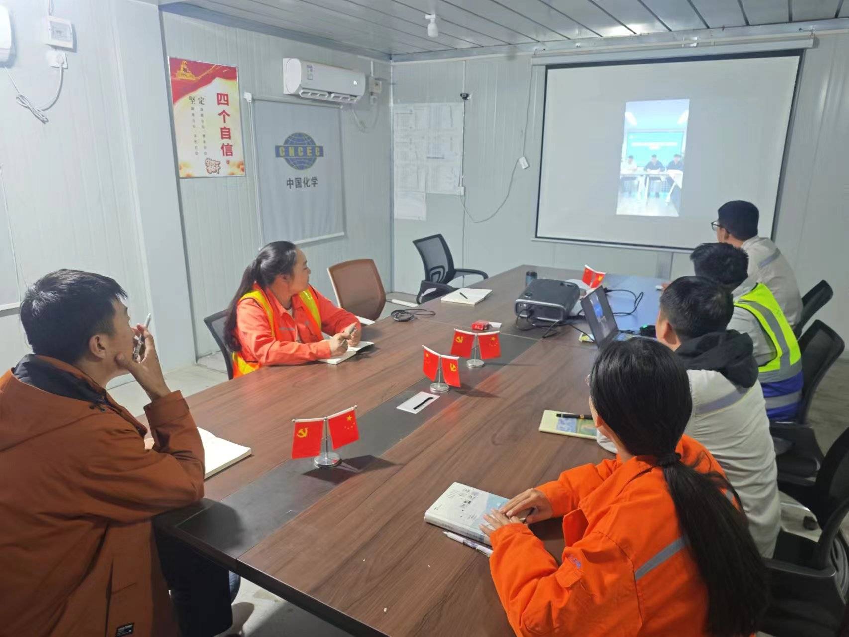 工作要求,压实区内各在建项目主体责任,切实提升建筑工地污染治理能力