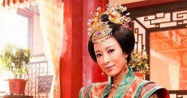 一段旷世奇恋,却被后人尽情抹黑,成为一代妖妃_万贵妃_朱见深_朱佑樘