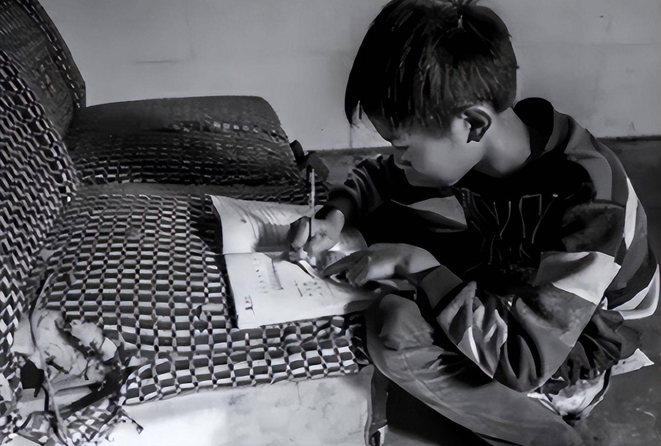 1981年，老师买20元棉鞋，26年后学生送套新房，背后的感人故事