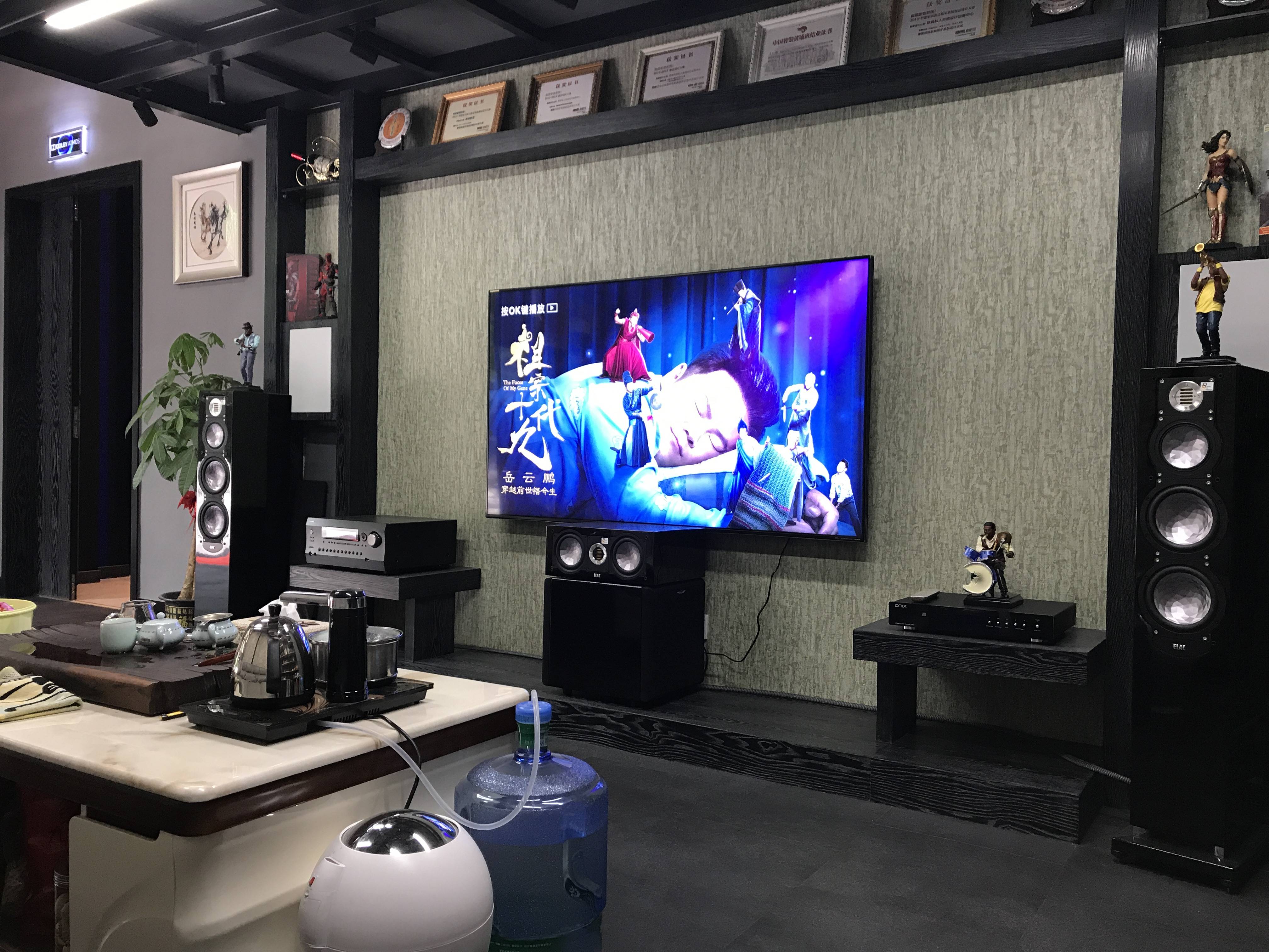 客厅影院铭峰影音展厅为了不断的提升客户的体验感受