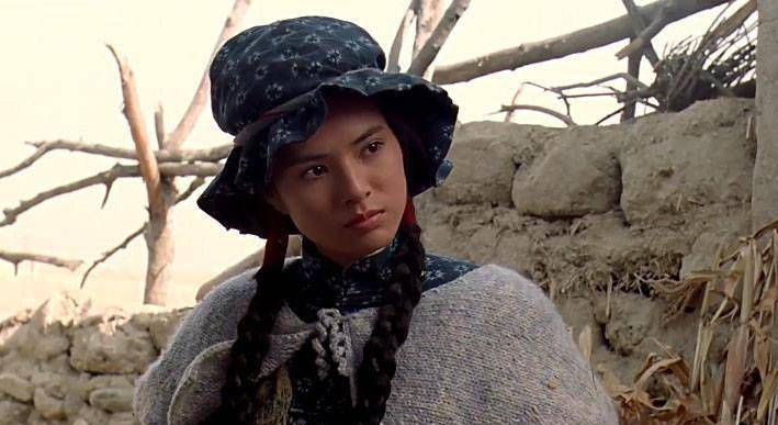 70年代女飞贼宋莲萍:人美心狠,拜高僧为师轻功了得,24岁被击毙