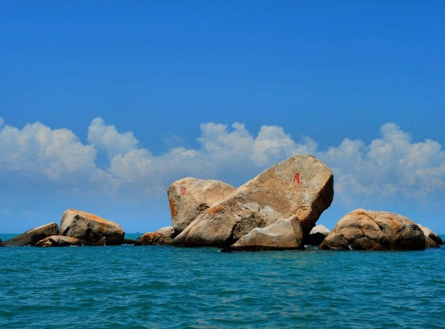 海南旅遊必去十大景點排名