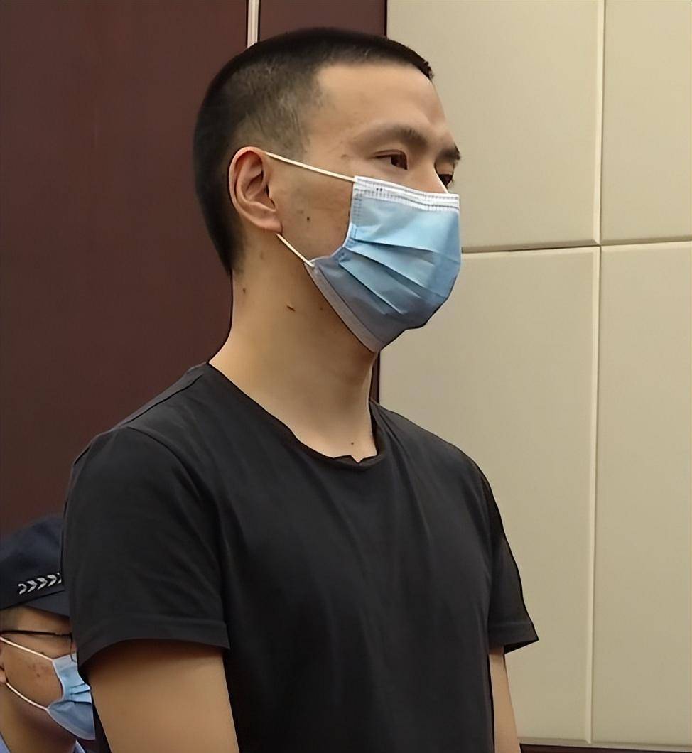 2019年,四川男子百万存款消失,调查发现:被妻子借给男网友_曹女士