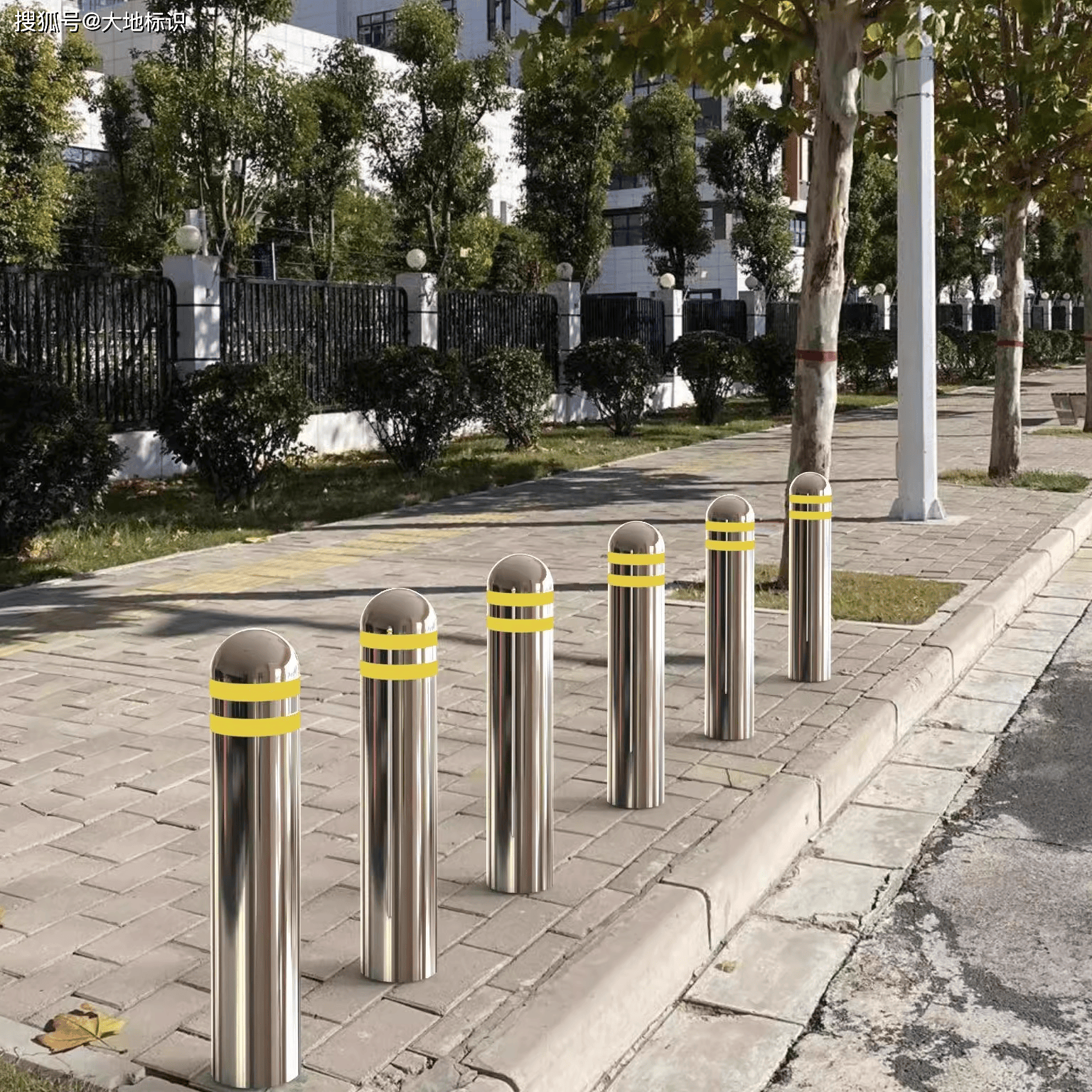 北京款式圆顶阻车柱路障设计图纸及成品定制首选大地标识