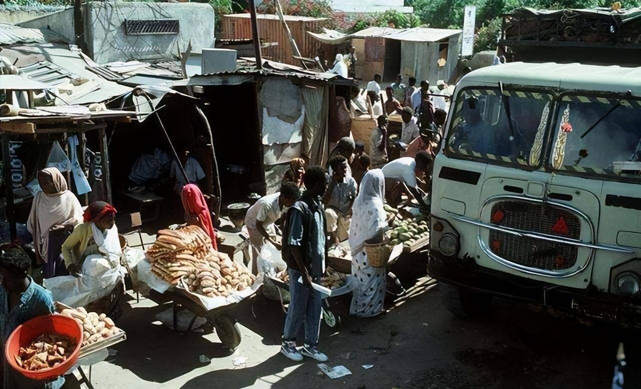 1979年,索马里购买24架战机后拒付尾款,我国构思巧计追回欠款
