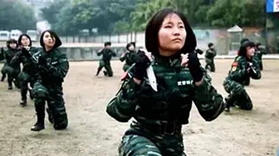 湖南女警花朱玲:在执行任务时不幸牺牲,丈夫无法面对年幼的儿子