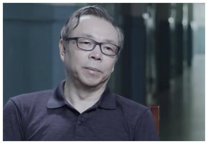 巨贪赖小民:家藏3吨现金情妇100多个,被捕后称:守着钱不敢花