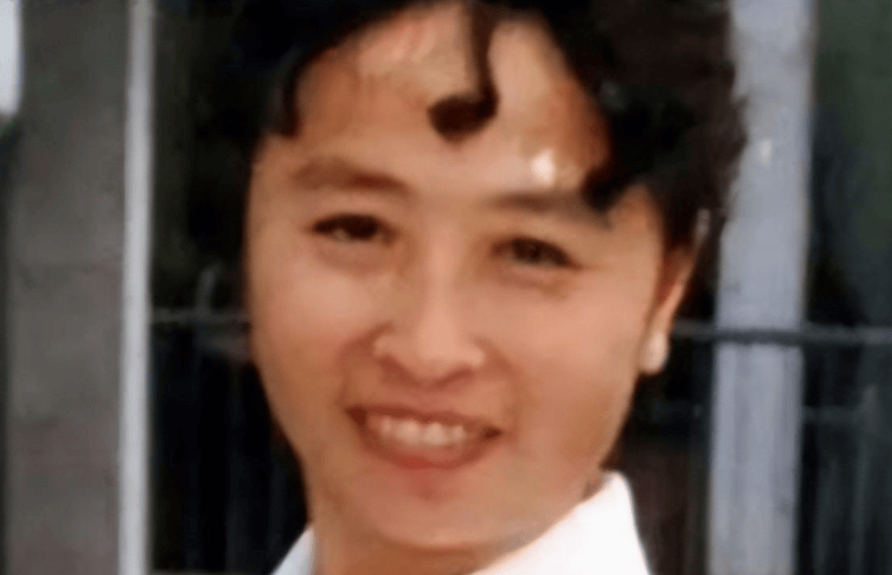 "丑娘"张少华,人丑心更丑,年轻时做恶事,晚年眼中常布满泪水