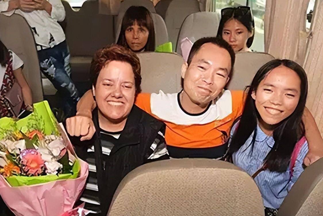 回顾5岁广东女孩走失,父亲苦寻13年,女儿考入世界名校后终相认_梁晶