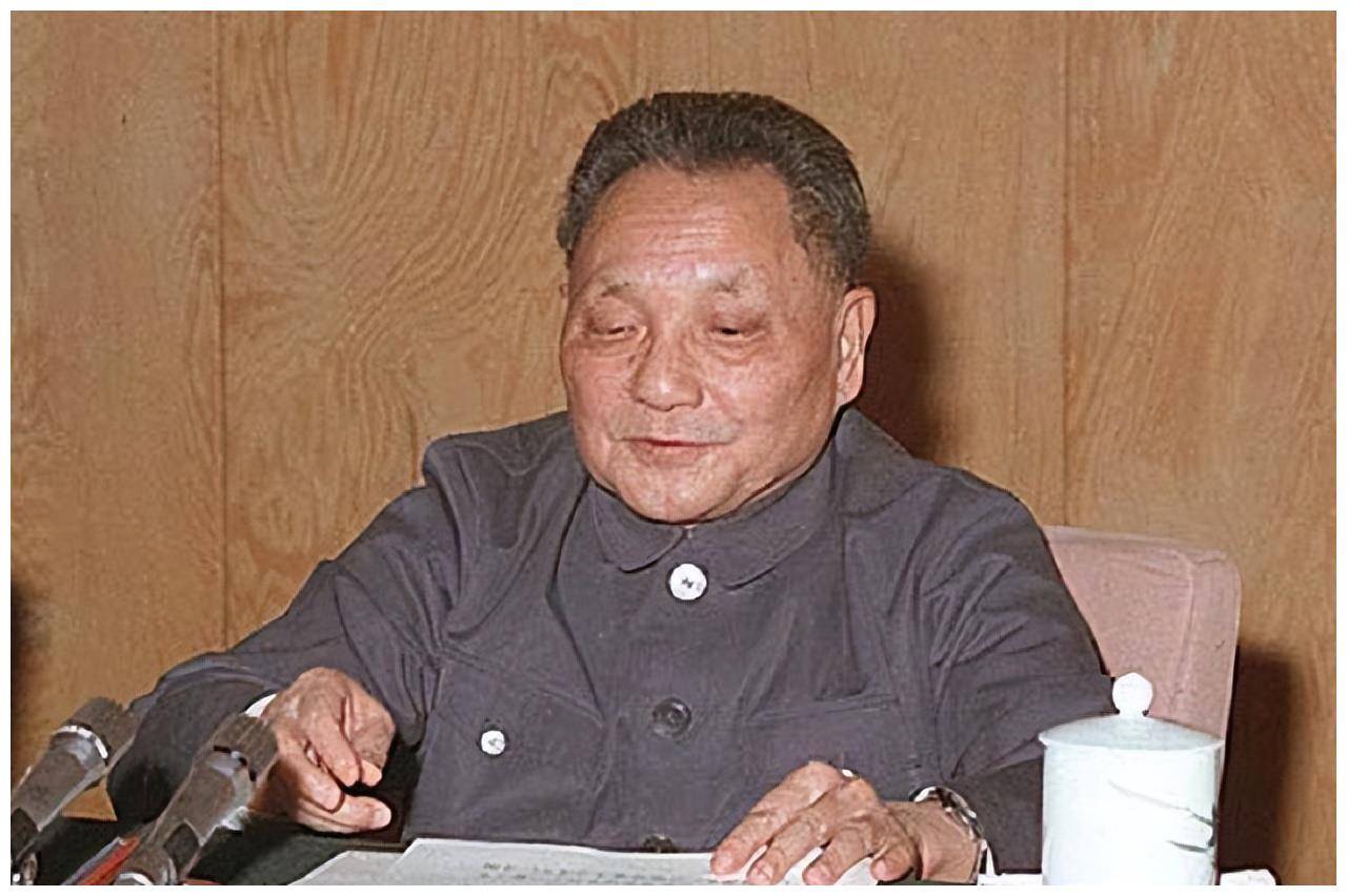 杨勇调新疆军区司令员，不想兼任地方职务，总理：用王恩茂阻力大_邓公_工作_军队