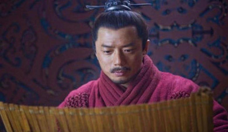 韩信惨被女人处死,临死前他撂下狠话,让刘邦脊背发凉