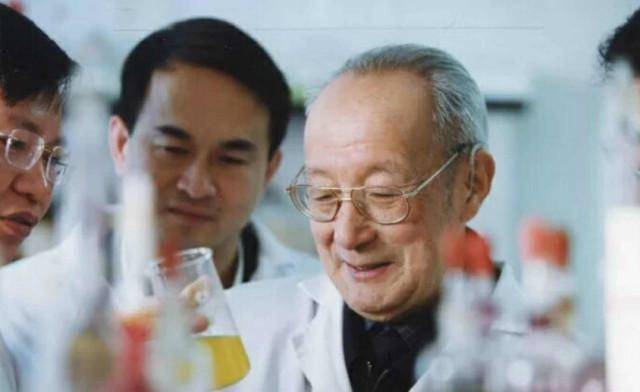 "中国稀土之父"徐光宪,打破西方技术垄断,让中国稀土逆袭