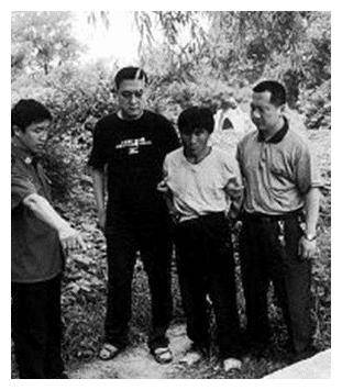 东北悍匪王强:3天杀害12人,作案方式令女性恐慌_警方_沈阳_时候