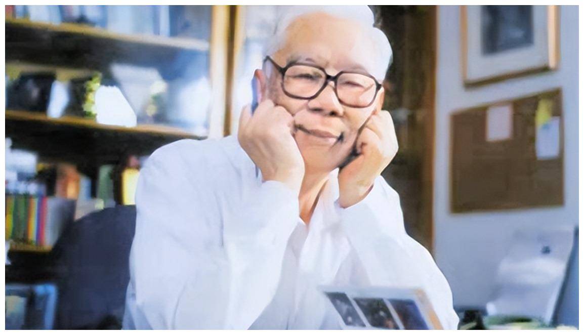 柏杨:2度入狱,瞒婚5任,3次学历造假,晚年儿孙满堂流落街头