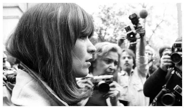 1982年11月2日,玛丽安最终被控谋杀罪.