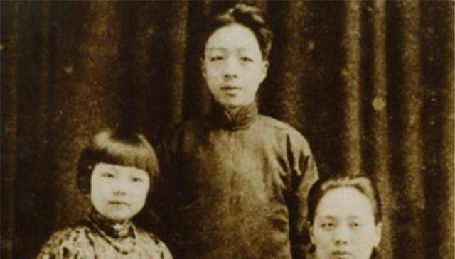 英国母亲撂下狠话:你们的孩子会自尽而亡_杨宪益_戴乃_杨烨
