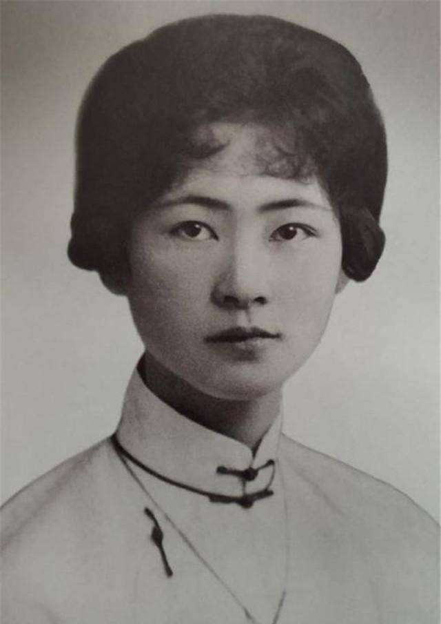 钱钟书一段话把林徽因"不干净"写到极致,她不是女神,是绿茶?