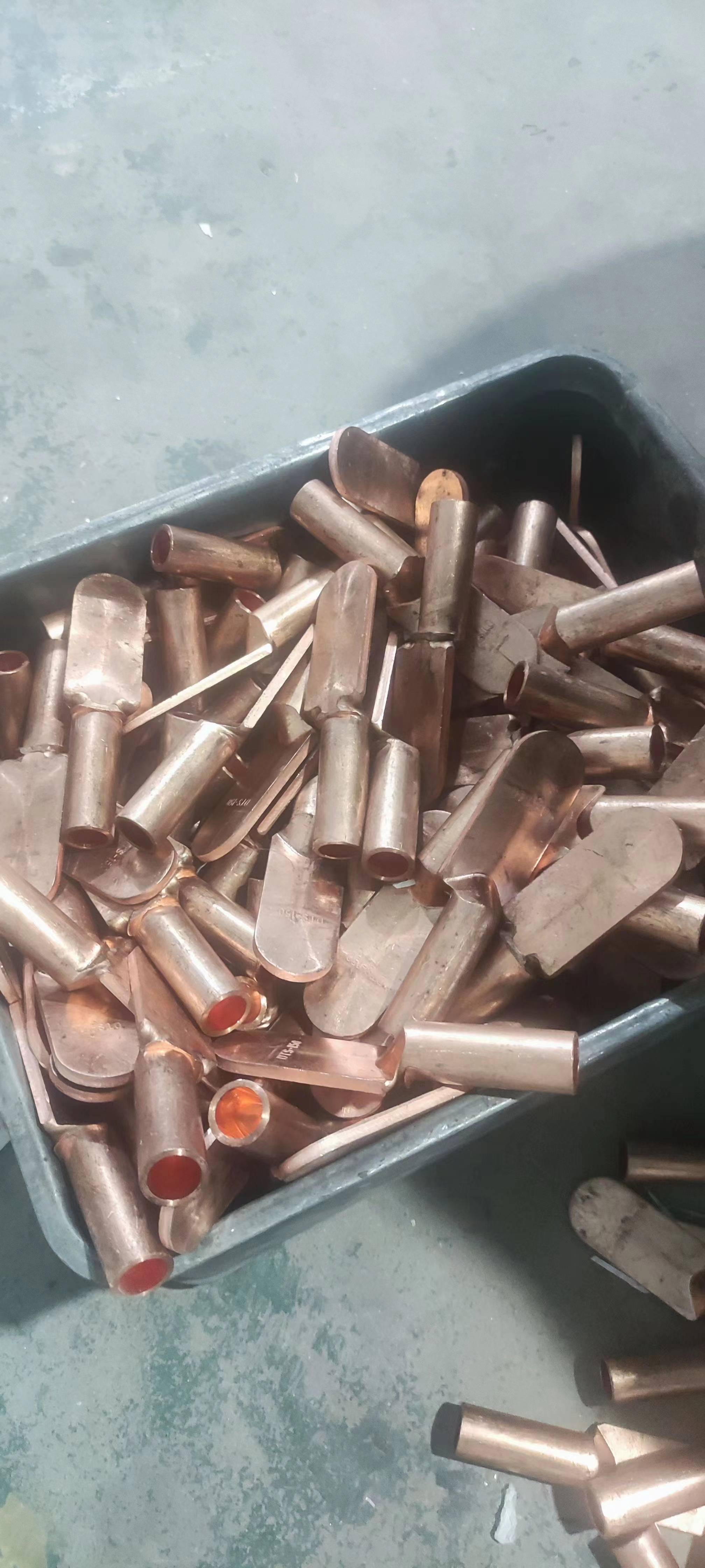 无孔光板铜鼻子 自定义线鼻子孔径大小 铜鼻子中心孔距 铜鼻子螺丝孔