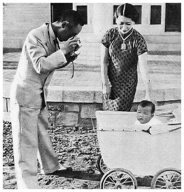 溥杰与嵯峨浩夫妇两情相悦,却也注定不能过上寻常夫妻的安宁生活