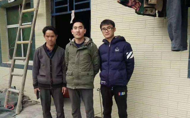 原创当年那个背着母亲上大学的贵州第一孝子刘秀祥,如今过得怎么样?