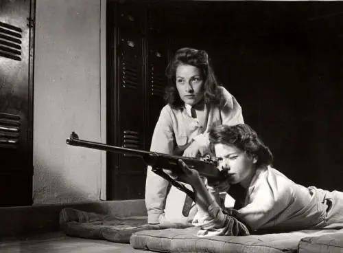 女魔头安东尼娜马卡洛娃曾残杀1500名同胞,却享受国家优待30年