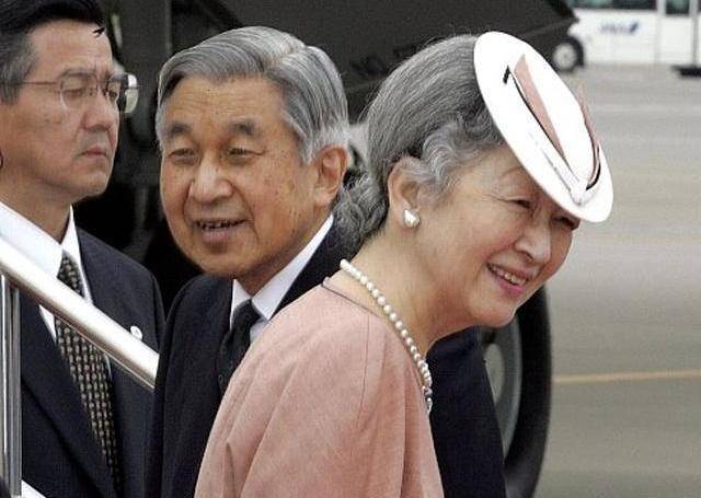 日本明仁天皇的退位仪式已经于今年3