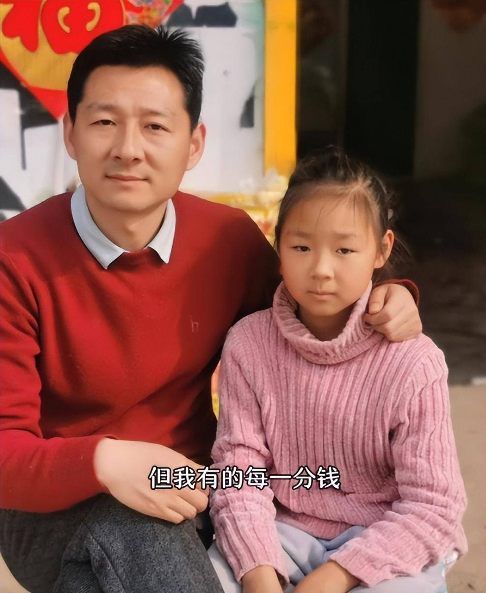 退伍军人陆磊女友因车祸智力退化,他不顾一切娶回家,现状如何_潘晓霞