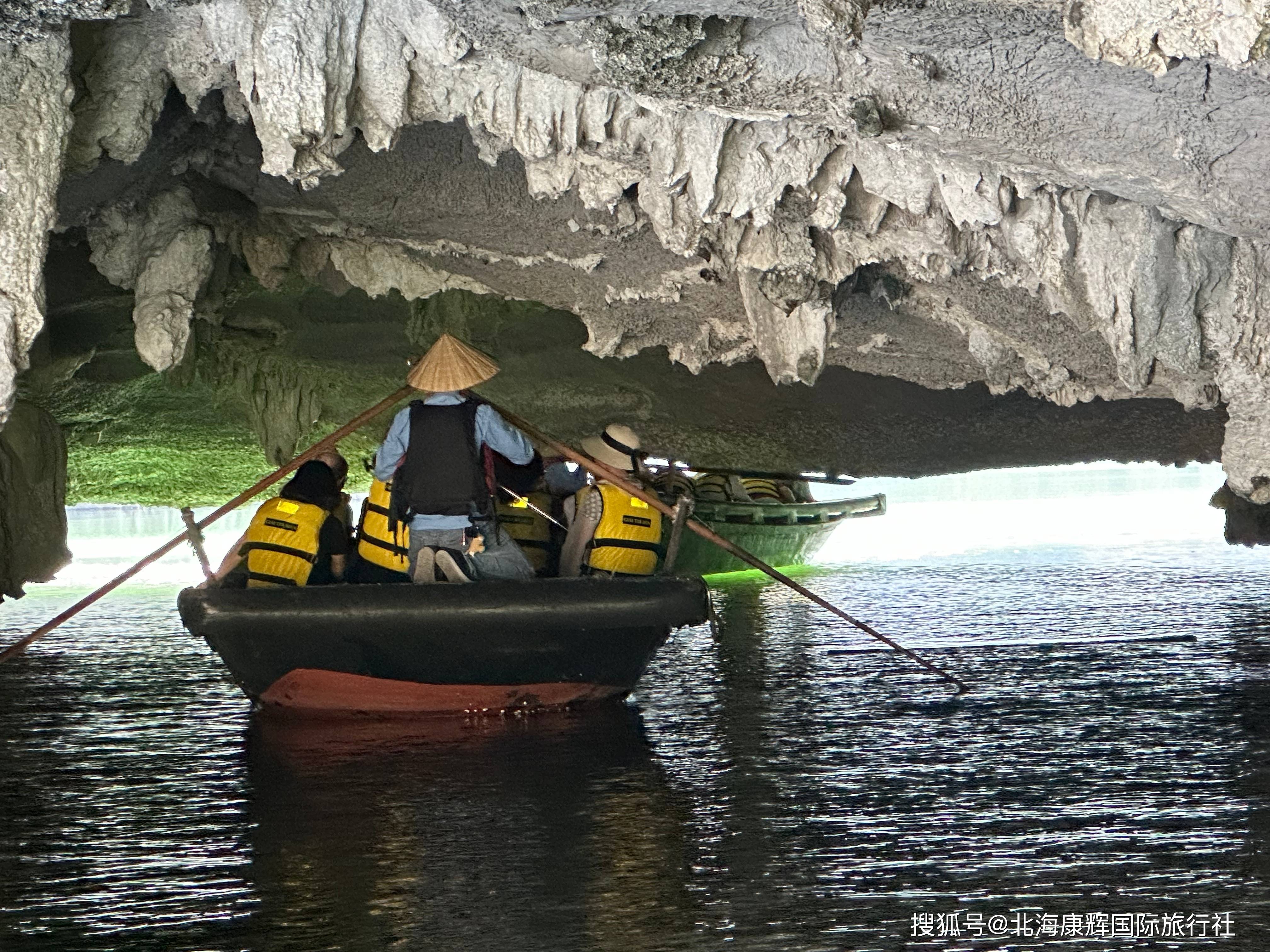 越南旅游者小横图片