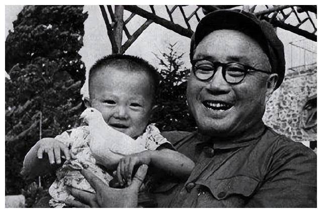 1945年刘伯承的女儿刘华北遇害,死前对凶手说:叔叔,我认识你_汪荣华_白布_年代