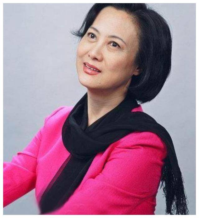 原创柏寒54岁成名57岁离世临终前为何要将儿子托付给海清