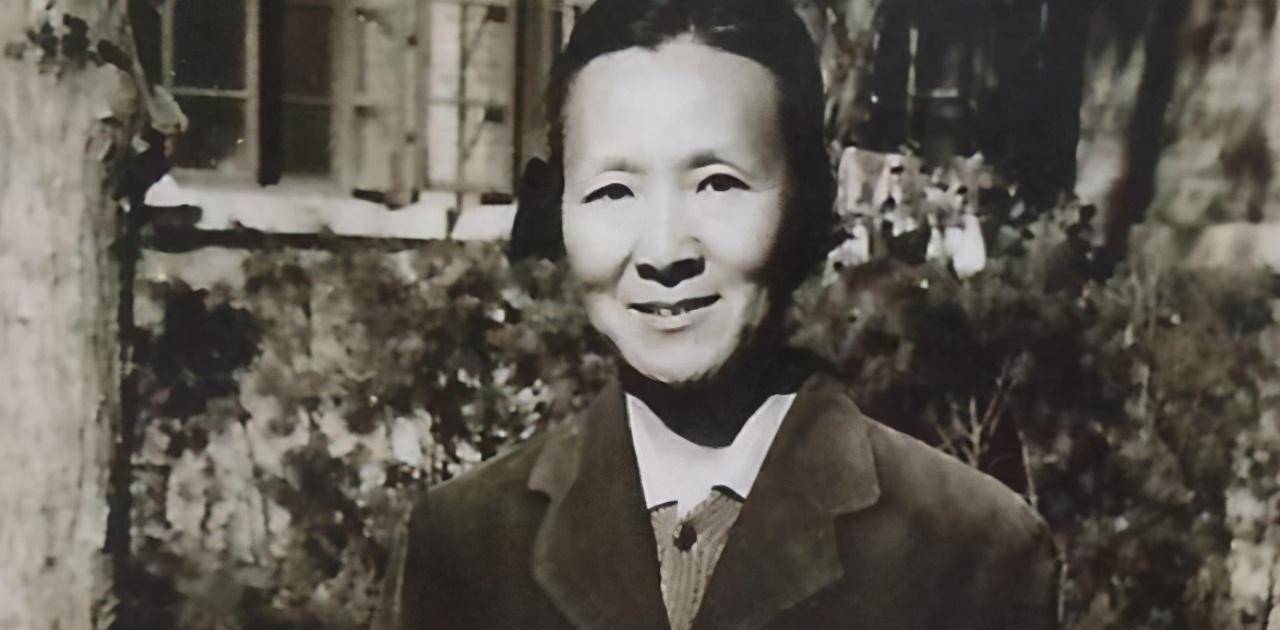 中科院最美的玫瑰,一行星以她命名,"两弹一星"元勋夫人李佩