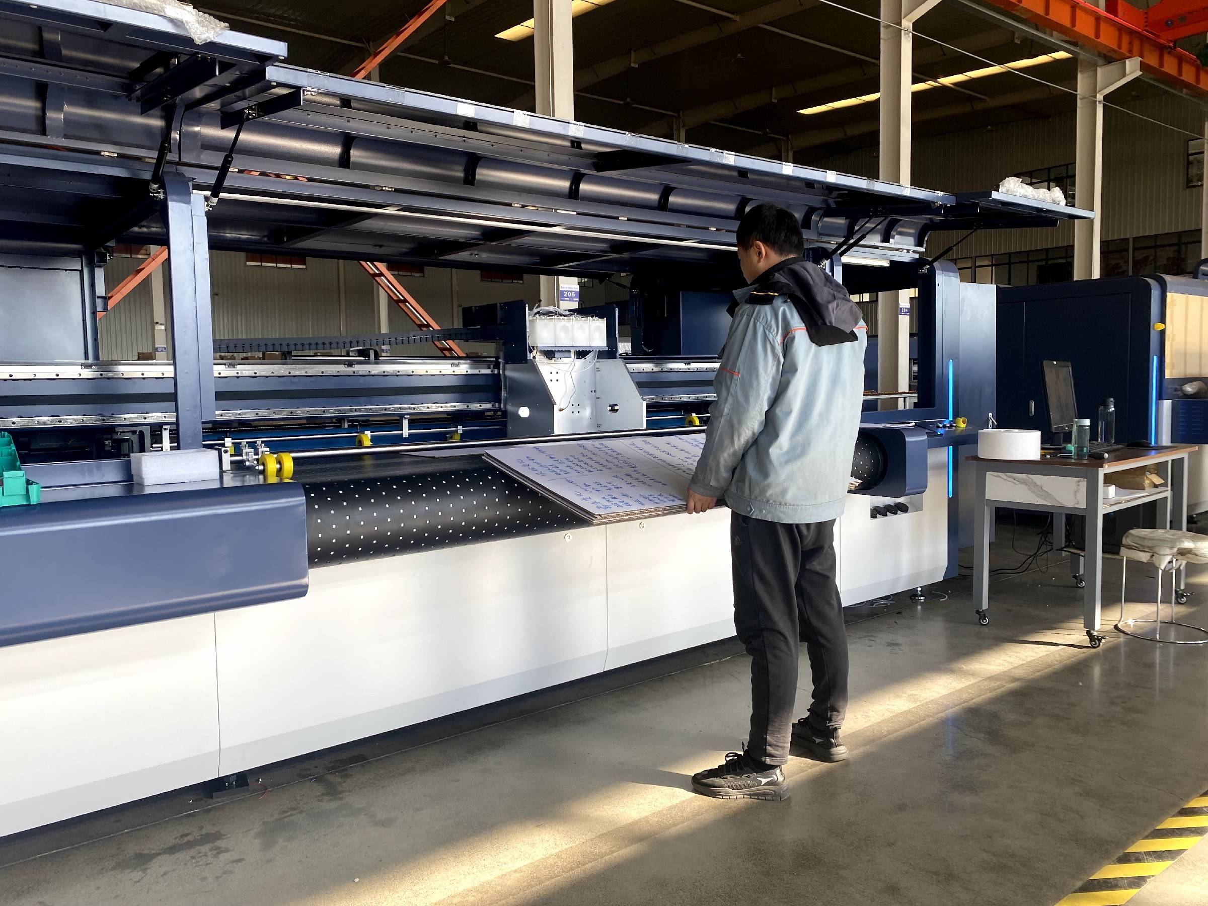 山东睿晟:从传统到革新,纸箱数码印刷机引领包装印刷新潮流