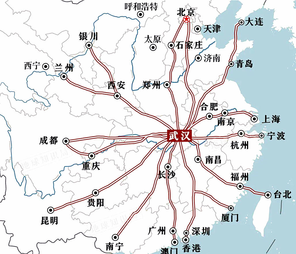 武汉在陆水交通上无疑是优于郑州的