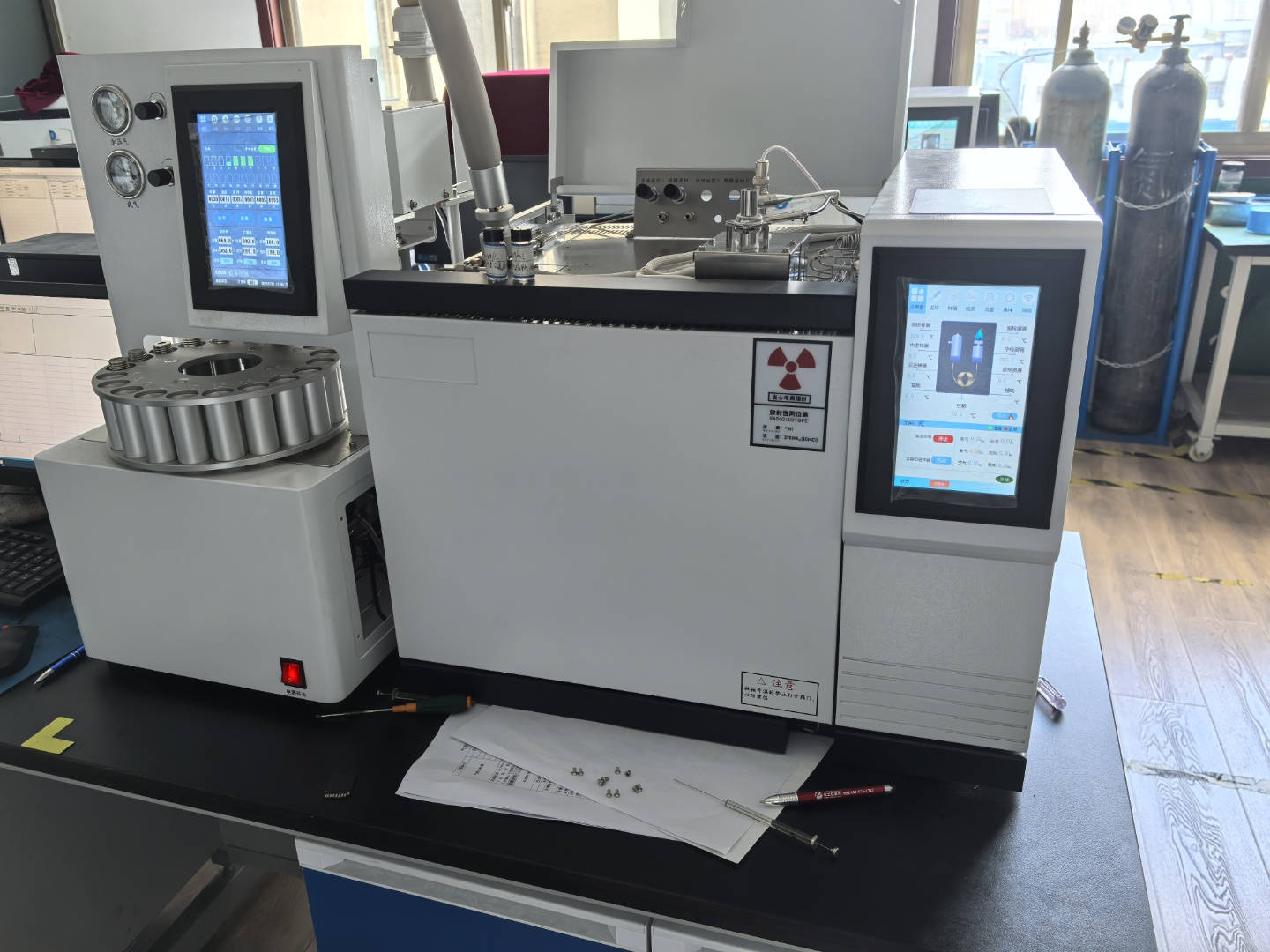 气相色谱仪在上海理化实验室中的作用