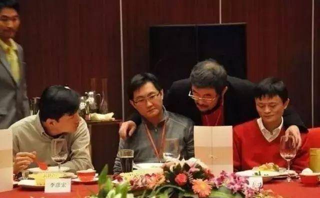 吴鹰 介绍_UT斯达康_小灵通 创始人