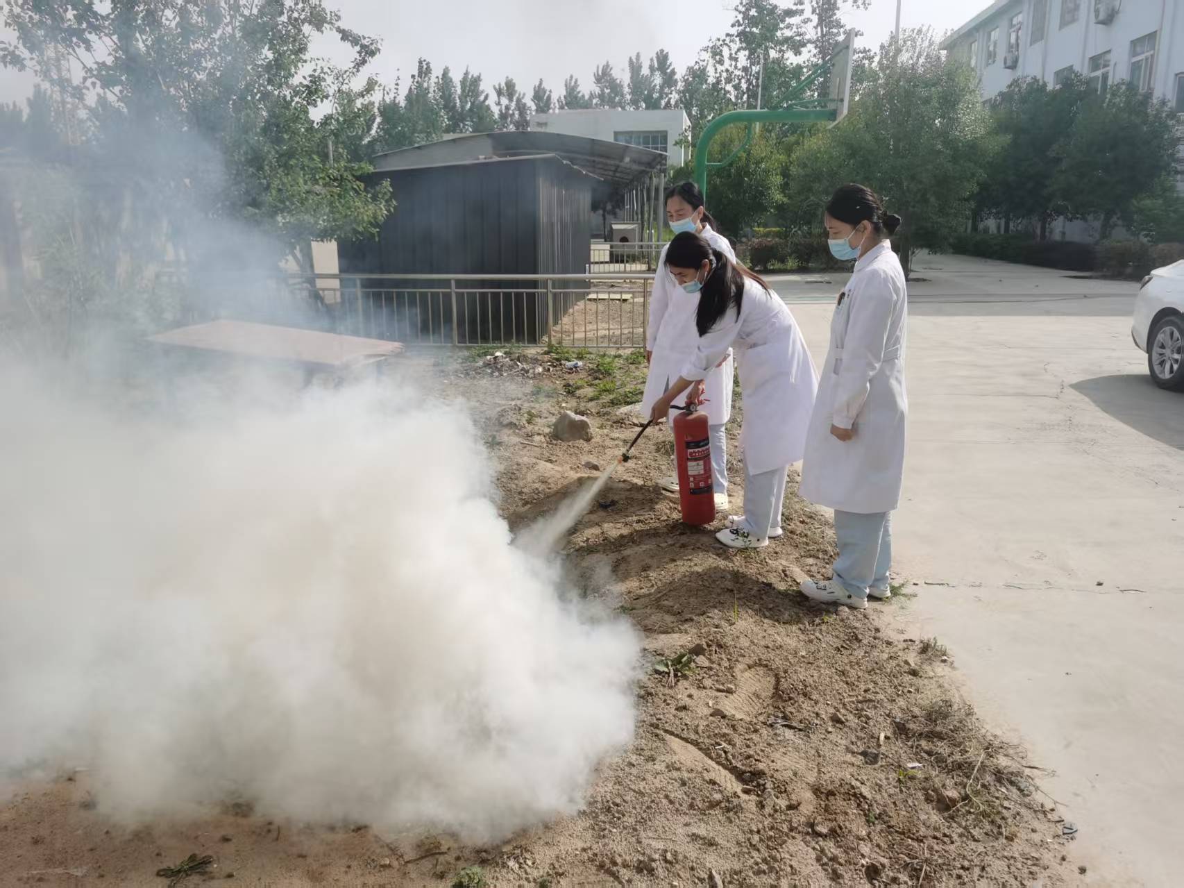 牡丹区胡集镇卫生院开展第二季度消防演练 筑牢安全防线