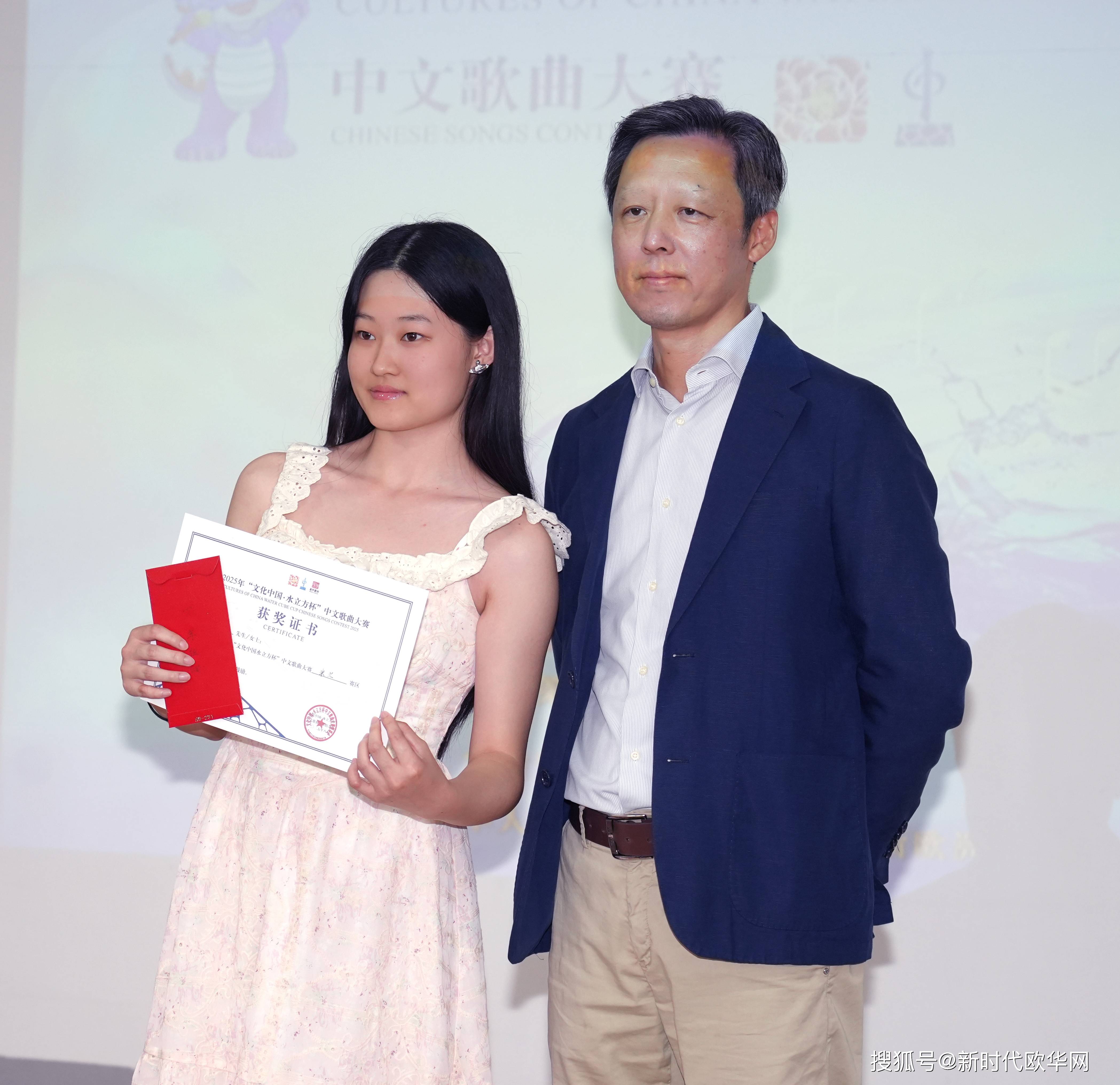 谁的部将？👀斯特劳瑟15分大幅刷新个人纪录 第三节8分改变战局