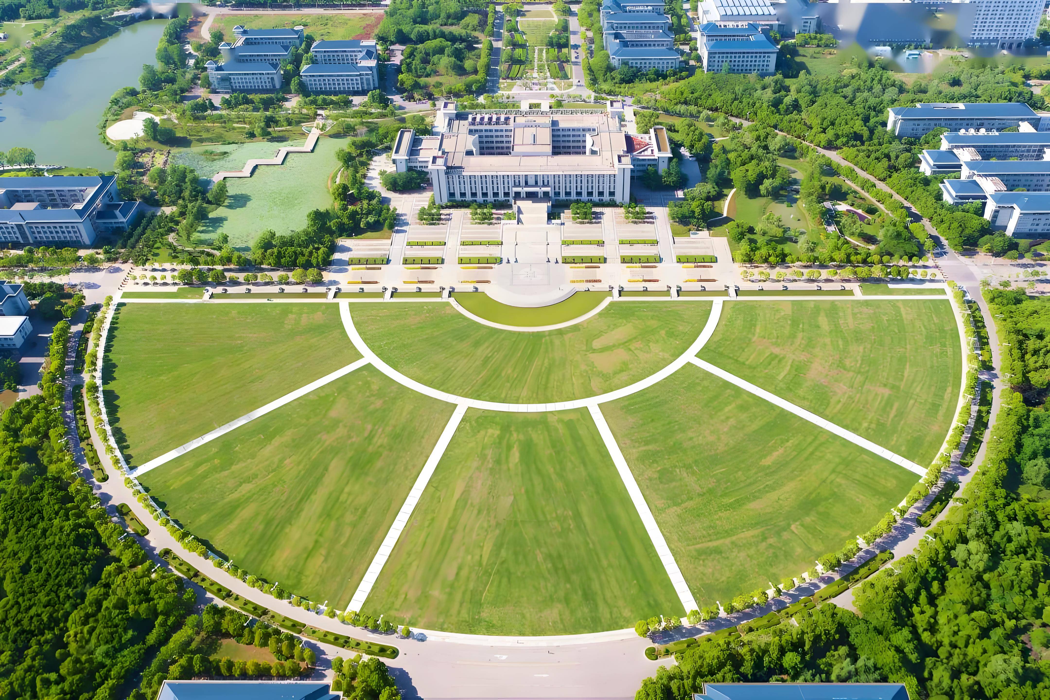 123周岁,东南大学生日快乐!日新臻化境,四海领风骚!