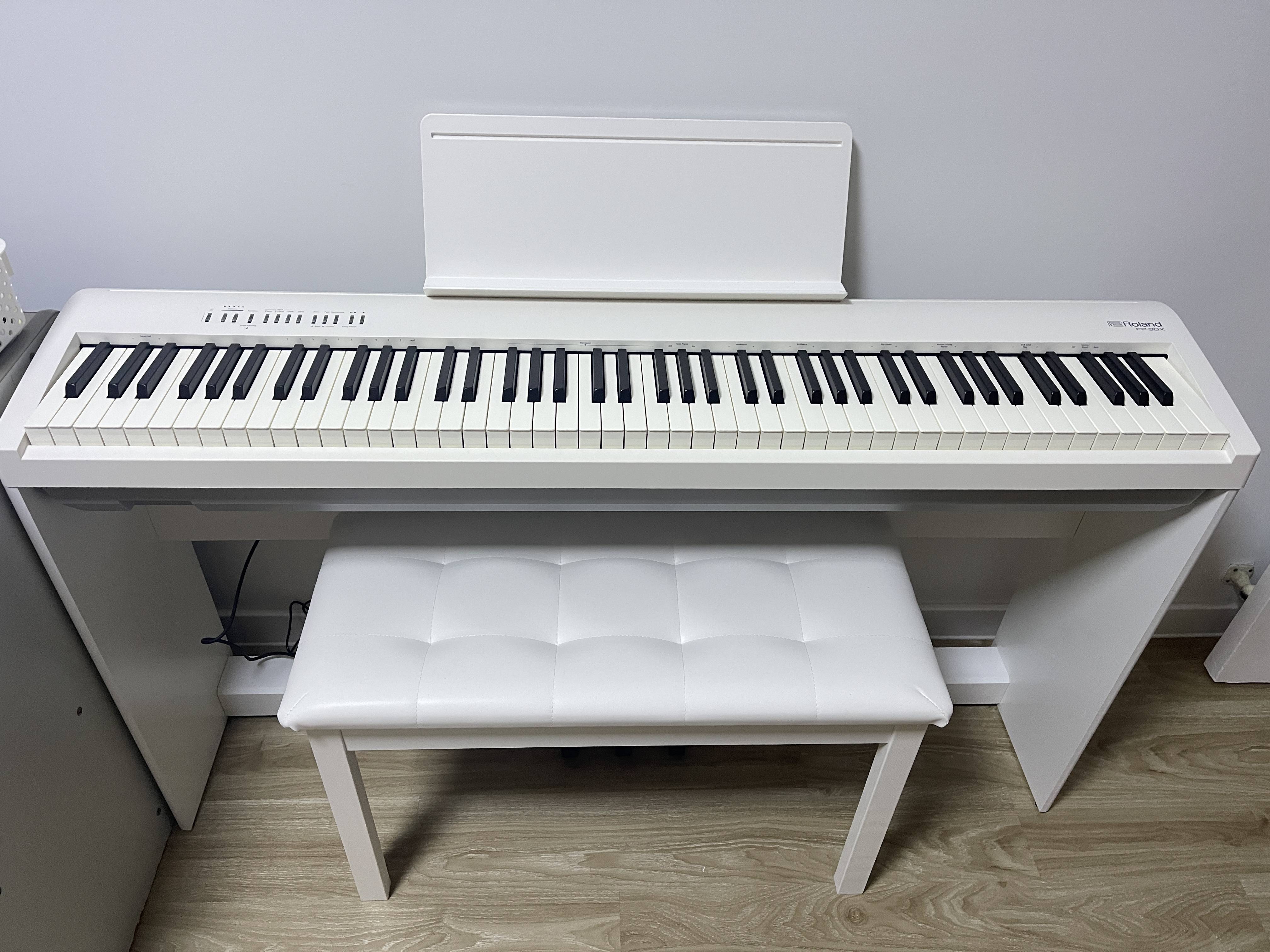 电钢琴购买指南:初学者入门6款电钢琴推荐