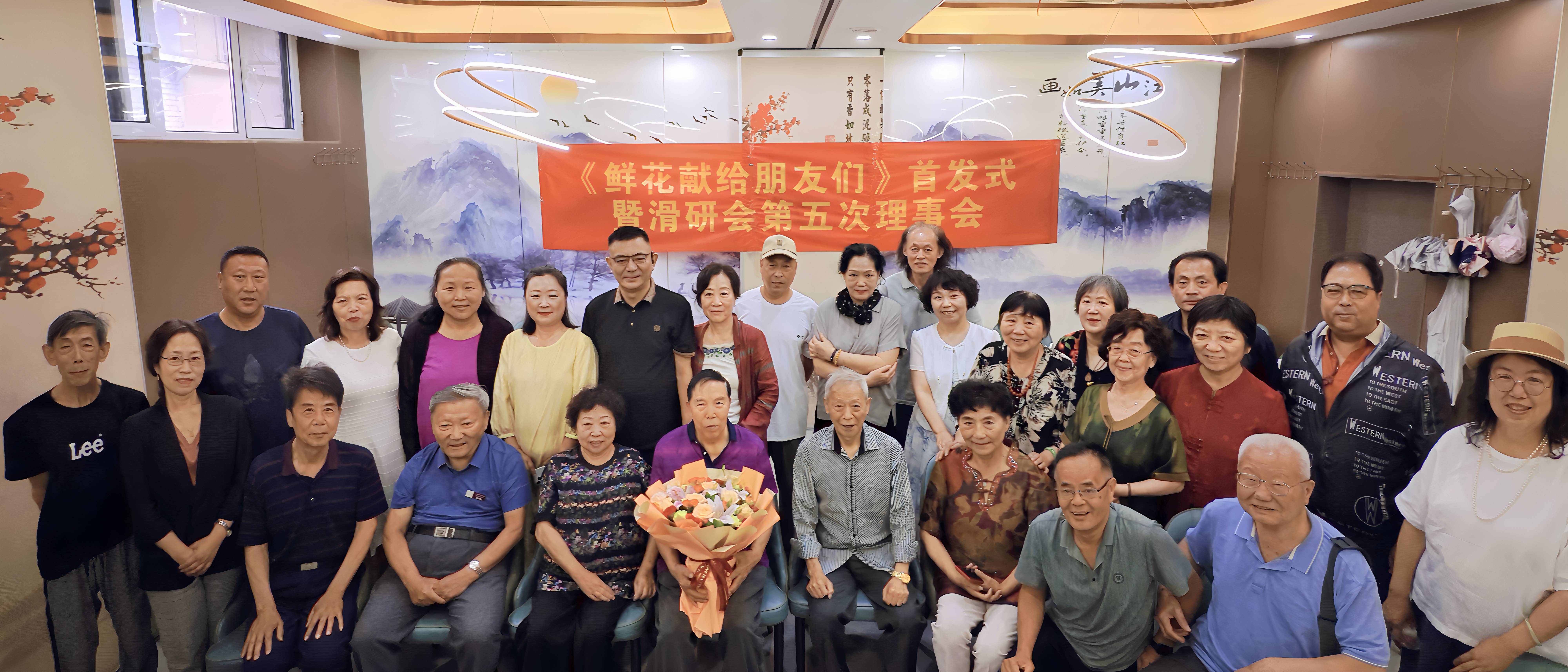 _罗马尼亚卫生部长_梦见摘桂圆什么意思