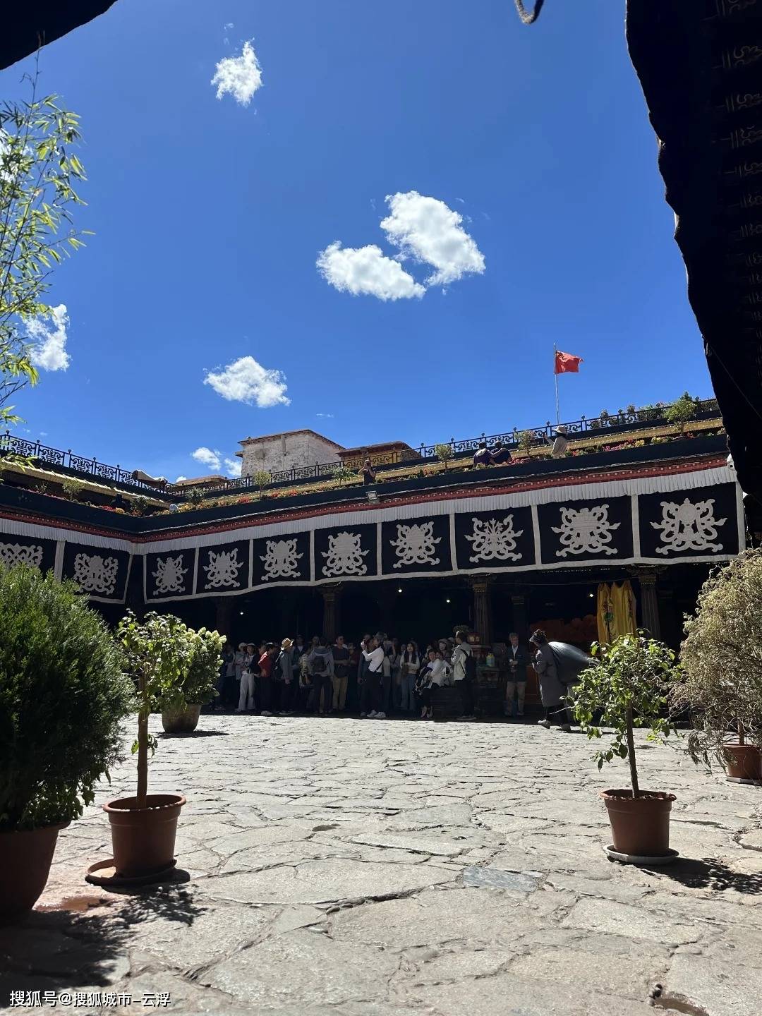 现在去拉萨旅游多少钱?景点+美食全攻略超划算的行程让你享受