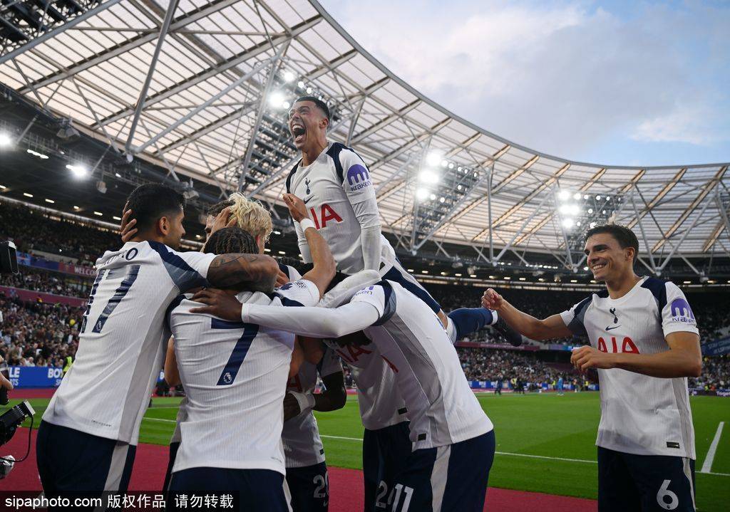 英超 - 切尔西2-2遭小蜜蜂绝平  帕尔默破门凯塞多建功